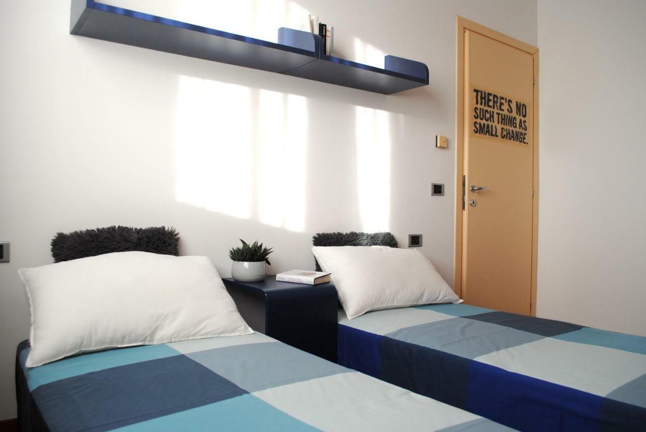 Bnbook - Residenza Naggi Casorate Sempione Buitenkant foto
